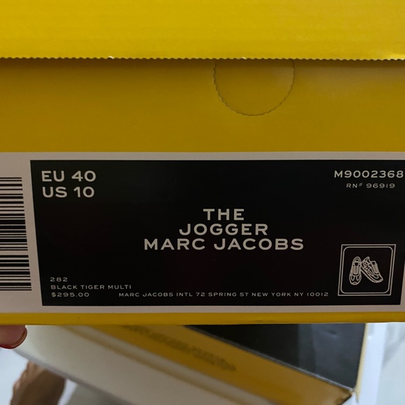 Marc Jacobs The Jogger Year of the Tiger shoe. Size 10 - Picture 13 of 16